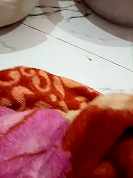 Hotty ruvi online show from 8, 10, 2025