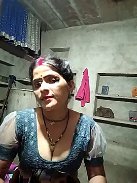 Snapshot of Hotty_ruvi chatting on 23, 6, 2026 Hotty ruvi online show from 23, 6, 2026