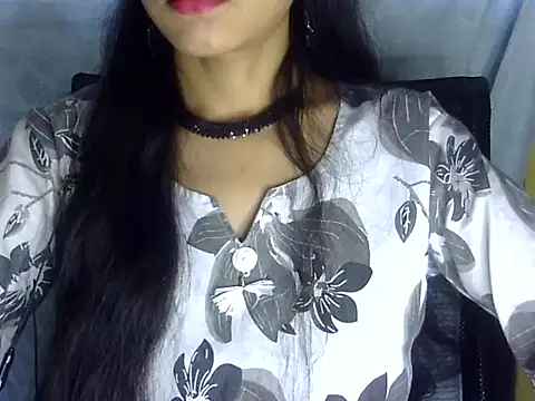 Snapshot of Shazi_1 chatting on 13, 4, 2026 Shazi 1 online show from 13, 4, 2026