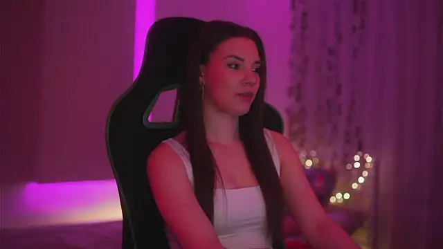 Snapshot of CandyStorm chatting on 28, 3, 2026 CandyStorm online show from 28, 3, 2026