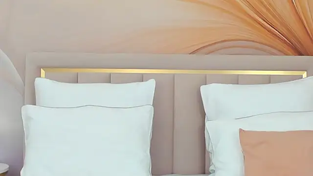 Snapshot of MelissaLiss chatting on 15, 11, 2025 MelissaLiss online show from 15, 11, 2025