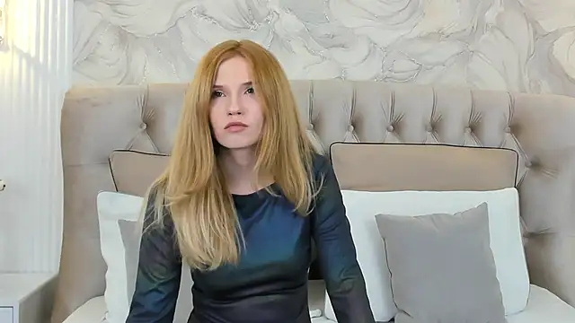 Snapshot of MelissaLiss chatting on 2, 12, 2025 MelissaLiss online show from 2, 12, 2025