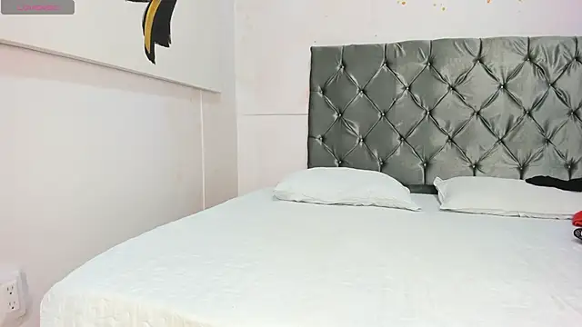 Snapshot of lapitti chatting on 23, 10, 2025 lapitti online show from 23, 10, 2025