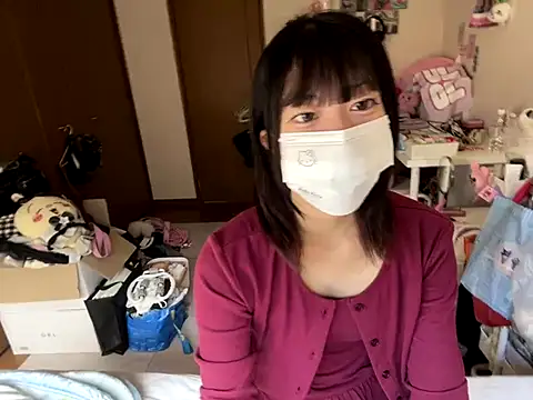 Snapshot of u_ruru chatting on 27, 10, 2025 u ruru online show from 27, 10, 2025