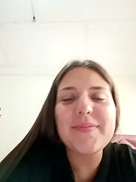 EmiilySttone online show from 2, 10, 2025