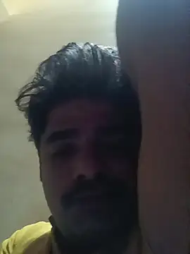 Snapshot of puneriboy32 chatting on 11, 11, 2025 puneriboy32 online show from 11, 11, 2025