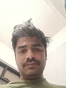 Snapshot of puneriboy32 chatting on 14, 11, 2025 puneriboy32 online show from 14, 11, 2025