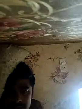 Snapshot of puneriboy32 chatting on 17, 11, 2025 puneriboy32 online show from 17, 11, 2025