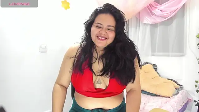 Tania cruz  online show from 11, 3, 2026