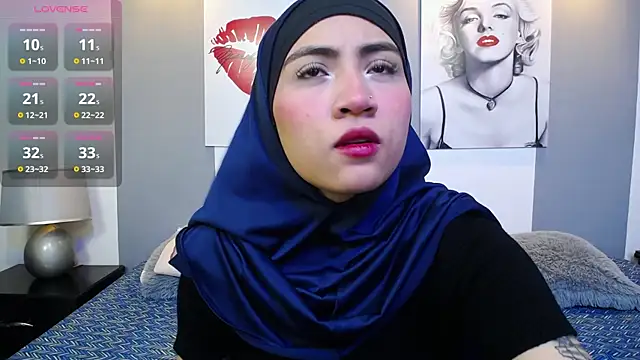 Neesha   online show from 14, 11, 2025