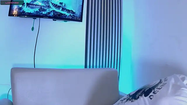 Snapshot of venedic_bull chatting on 19, 11, 2025 venedic bull online show from 19, 11, 2025