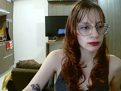 Snapshot of Zizixwuw chatting on 12, 6, 2026 Zizixwuw online show from 12, 6, 2026