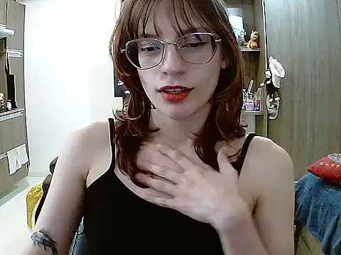 Snapshot of Zizixwuw chatting on 2, 8, 2026 Zizixwuw online show from 2, 8, 2026