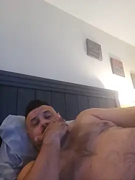 Roddog18 online show from 13, 5, 2026