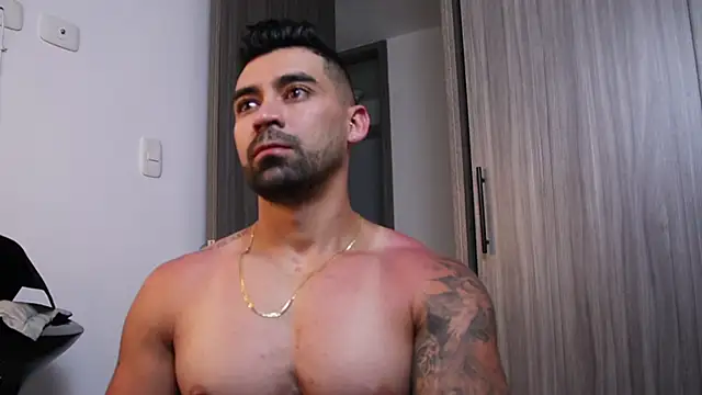 Snapshot of SOY_MIKE chatting on 1, 12, 2025 SOY MIKE online show from 1, 12, 2025