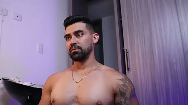 Snapshot of SOY_MIKE chatting on 14, 12, 2025 SOY MIKE online show from 14, 12, 2025