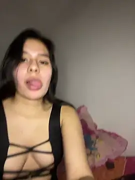 Snapshot of Brianna_bunny05 chatting on 16, 4, 2026 Brianna bunny05 online show from 16, 4, 2026