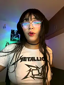 Hinatamoon  online show from 8, 11, 2025