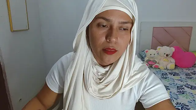 Nadia hasbun online show from 11, 10, 2025