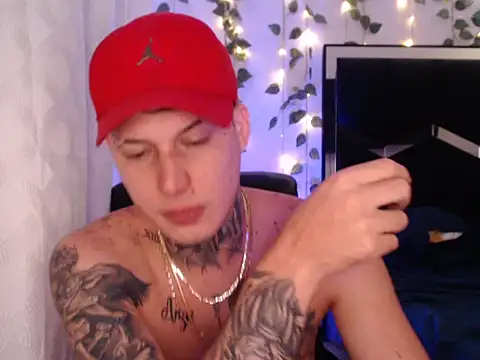 Snapshot of monster_Dickdr chatting on 11, 10, 2025 monster Dickdr online show from 11, 10, 2025