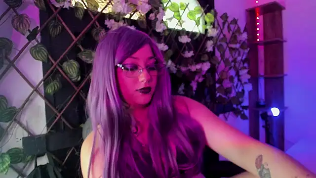 Snapshot of Kora_Red69 chatting on 19, 4, 2026 Kora Red69 online show from 19, 4, 2026