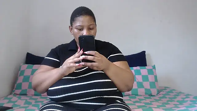 PIXIEBITCHXXX26 online show from 29, 10, 2025