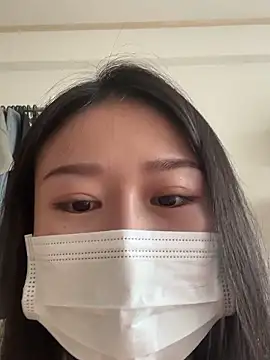 Snapshot of mia2_jp chatting on 4, 10, 2025 mia2 jp online show from 4, 10, 2025