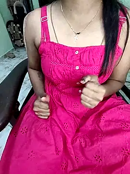 Snapshot of tamil_thaara03 chatting on 6, 3, 2026 tamil thaara03 online show from 6, 3, 2026