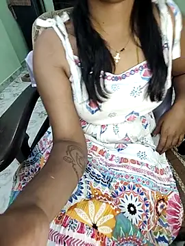 Snapshot of tamil_thaara03 chatting on 25, 3, 2026 tamil thaara03 online show from 25, 3, 2026