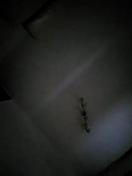 Snapshot of rezzzze chatting on 25, 10, 2025 rezzzze online show from 25, 10, 2025