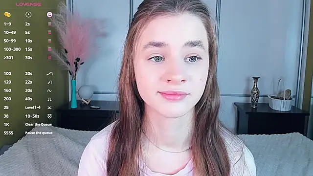 Snapshot of JinnyMcie chatting on 19, 3, 2026 JinnyMcie online show from 19, 3, 2026