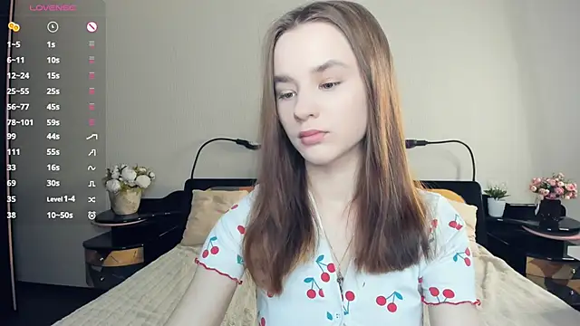 Snapshot of JinnyMcie chatting on 14, 4, 2026 JinnyMcie online show from 14, 4, 2026