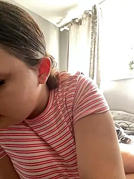 MadelineLeah online show from 8, 7, 2026