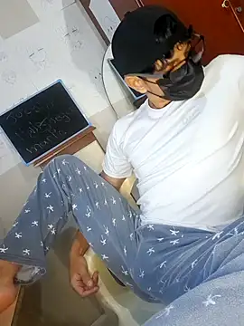 oppaboy online show from 3, 10, 2025