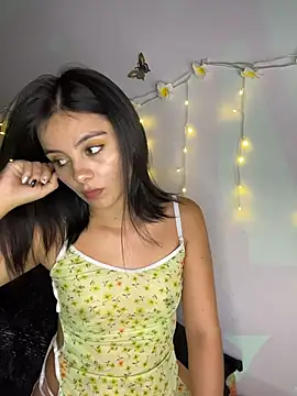 Snapshot of SaraMistick chatting on 30, 3, 2026 SaraMistick online show from 30, 3, 2026