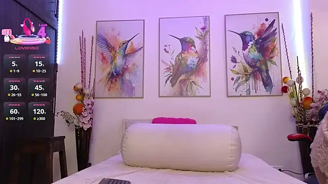 Snapshot of Moon_celeste chatting on 13, 3, 2026 Moon celeste online show from 13, 3, 2026