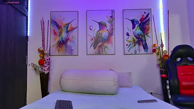 Snapshot of Moon_celeste chatting on 14, 3, 2026 Moon celeste online show from 14, 3, 2026