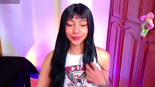 emma web  online show from 3, 10, 2025