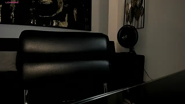 EmilyJohnsonX1 online show from 4, 12, 2025