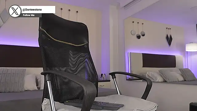 Snapshot of DanteeStone chatting on 17, 1, 2026 DanteeStone online show from 17, 1, 2026