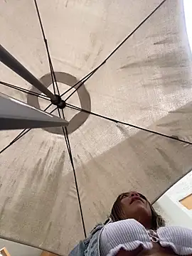 Snapshot of Ada_Pink chatting on 4, 12, 2025 Ada Pink online show from 4, 12, 2025