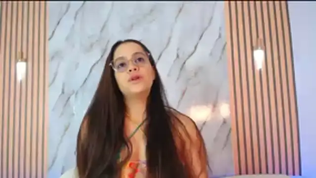 PiaGelvez online show from 25, 11, 2025