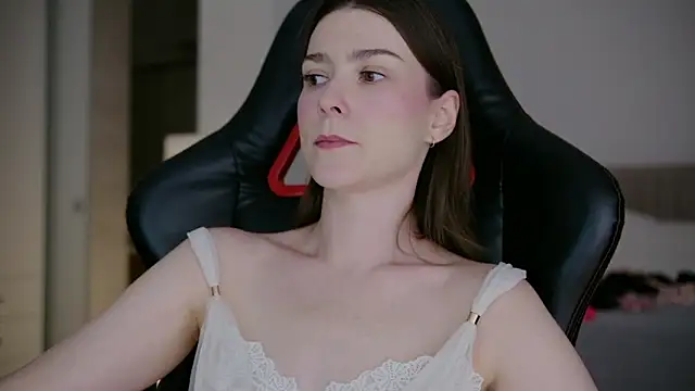 Snapshot of WowHelloAlice chatting on 31, 3, 2026 WowHelloAlice online show from 31, 3, 2026