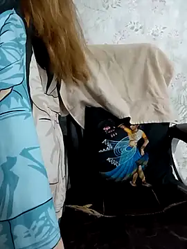 Kitty 18teen online show from 15, 12, 2025