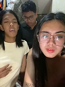 Snapshot of yurie_hardfuck chatting on 3, 11, 2025 yurie hardfuck online show from 3, 11, 2025