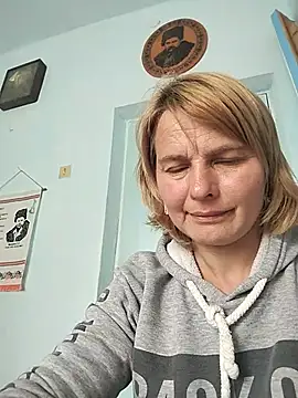 Snapshot of Masha412111 chatting on 19, 5, 2026 Masha412111 online show from 19, 5, 2026