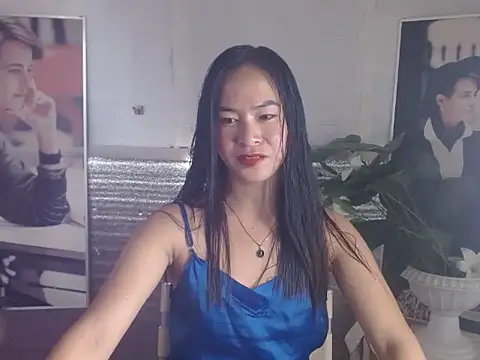 Snapshot of miss_katty28 chatting on 23, 10, 2025 miss katty28 online show from 23, 10, 2025