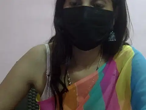 Snapshot of Laila_Cute chatting on 15, 4, 2026 Laila Cute online show from 15, 4, 2026
