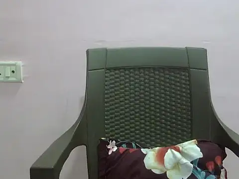 Snapshot of Laila_Cute chatting on 23, 4, 2026 Laila Cute online show from 23, 4, 2026