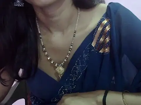 Snapshot of Laila_Cute chatting on 9, 5, 2026 Laila Cute online show from 9, 5, 2026
